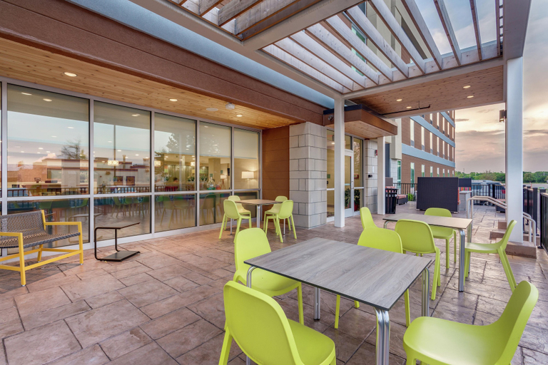 Food & Drinks 5, Home2 Suites by Hilton Indianapolis Northwest, Indianapolis