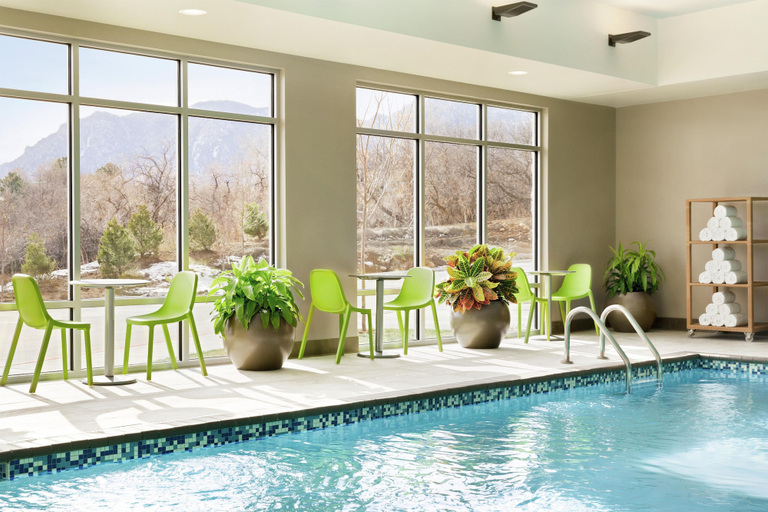Sport & Beauty 5, Home2 Suites by Hilton Colorado Springs South, El Paso