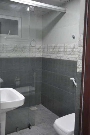 Bathroom, Better Yala Home, Thissamaharama