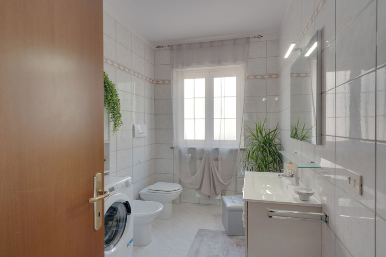 Others 4, Ballerina Apartment - Patio, Wi-fi , Garage Box, Gorizia