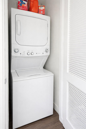 Others, Designer 1 Bedroom Condo in Prime Hollywood, Los Angeles