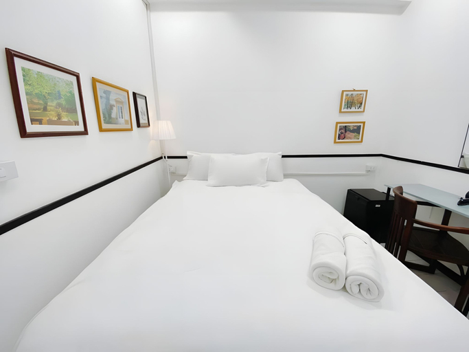 Others 5, B room Hualumphong, Samphantawong