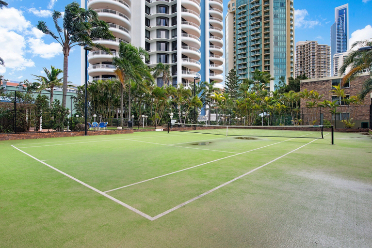 Others 4, High-rise 2-bed Apartment in Surfers Paradise, Gold Coast
