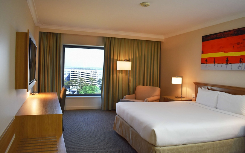 Bedroom 3, Stamford Plaza Sydney Airport Hotel & Conference Centre, Sydney