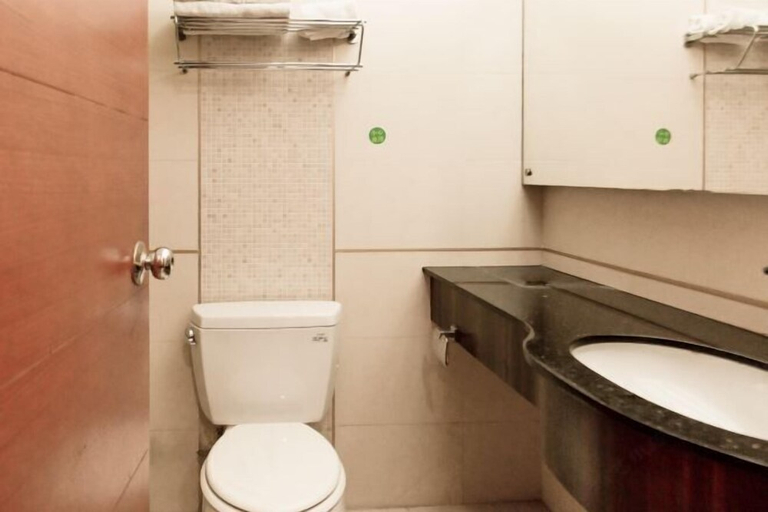 Bathroom 4, Nangang City Hotel, Shenzhen