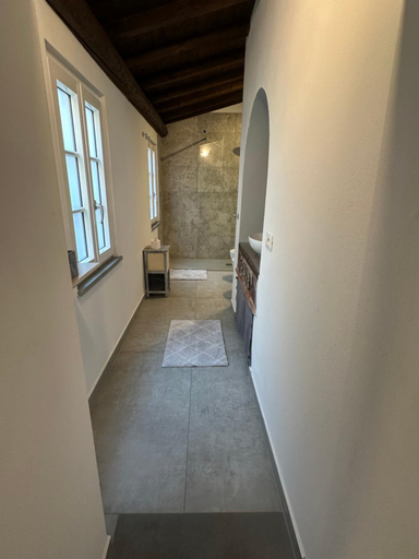 Others 3, Casa Michele, Massa Carrara