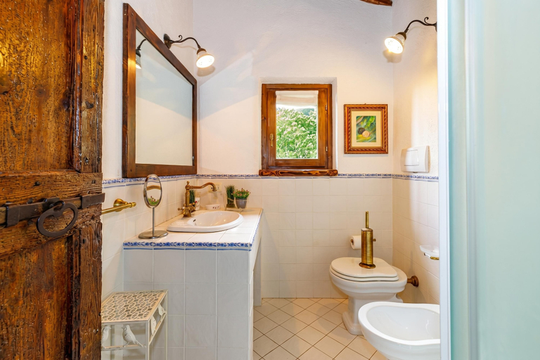 Others 2, Villa Formaga Stunning View&garden and, Brescia