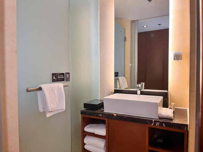 Bathroom 4, Shenyang Rayfont International Hotel, Shenyang