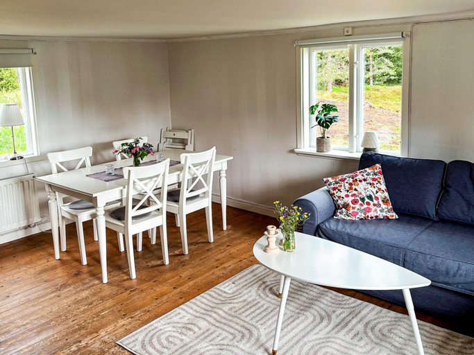 Others 5, 5 Person Holiday Home in Aryd, Växjö