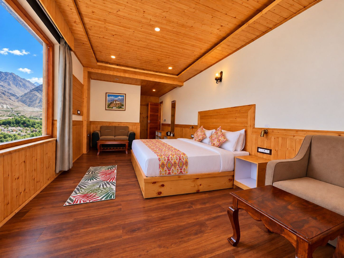 Others 4, Jomotel Kaza - The Spiti Horizon, Lahul & Spiti