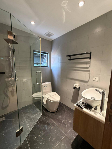 Bathroom, SF HOTEL, Phnom Penh