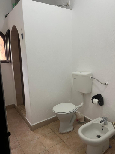 Bathroom, La Piazetta Residence, Malindi
