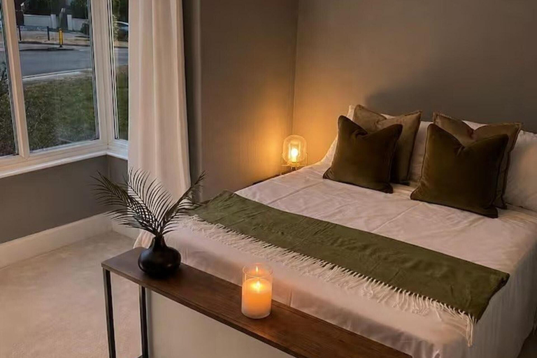Others 4, Three-bedroom House in Exmouth, Sleeps 6, Devon
