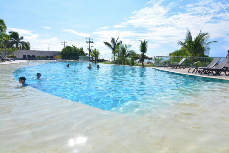 Others 2, Luxurious 3-bedroom Apartment With Shared Pool in Bolívar, Cartagena de Indias