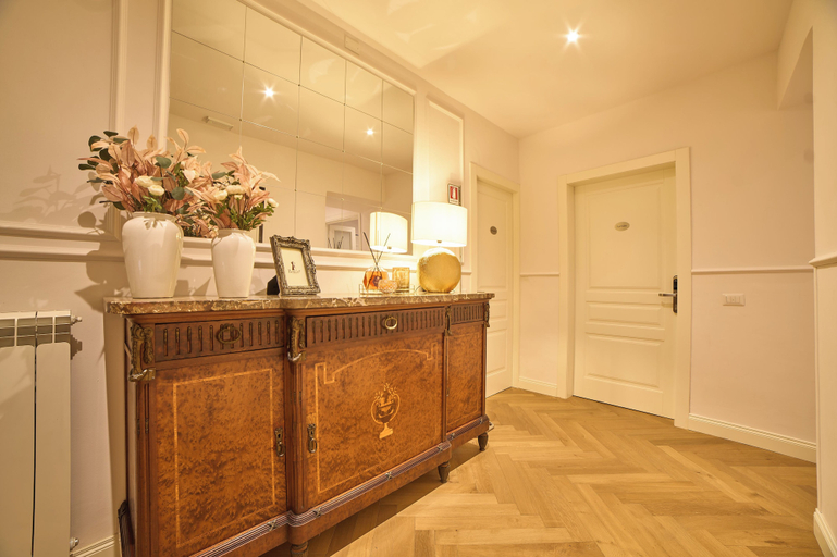 Others 1, Borgo 14 Residenza fiorentina, Florence