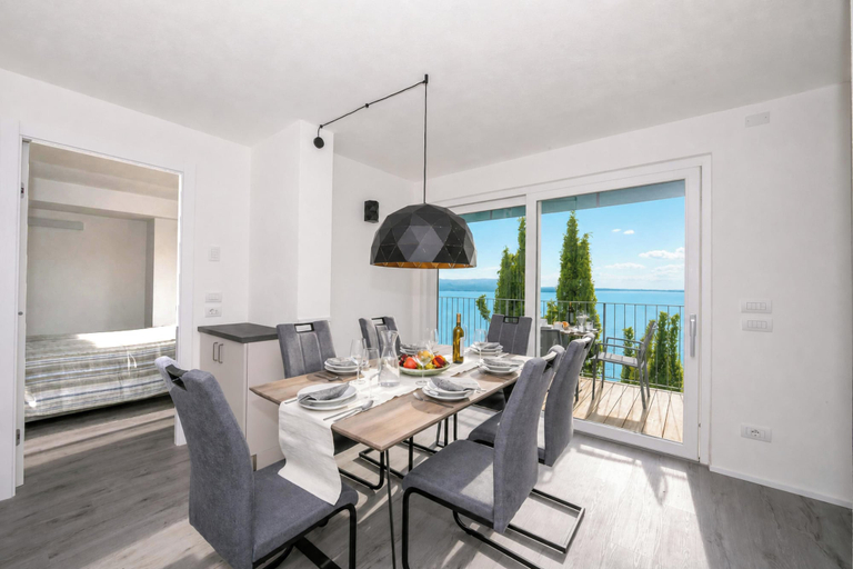 Others, Rustichel Fantastic Lake View, Brescia