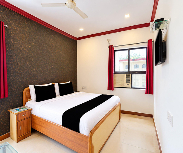 Others 2, Deluxe Hotel Sunraj, Ranchi