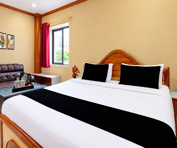 Others 3, Deluxe Hotel Sunraj, Ranchi