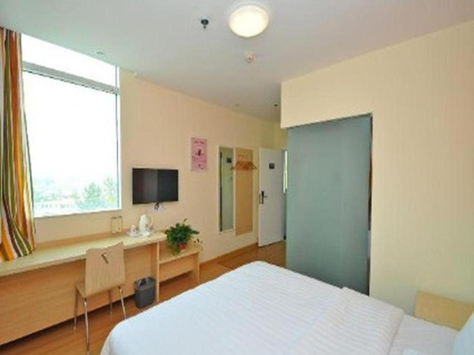 Bedroom 2, 7 Days Inn Zibo Linzi District Tianqi Road Qina Studio, Zibo