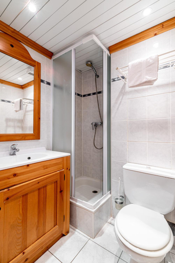 Bathroom 3, Chalet Alpina residence Val Claret, Savoie