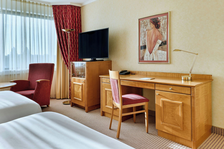 Bedroom 4, Sheraton Essen Hotel, Essen