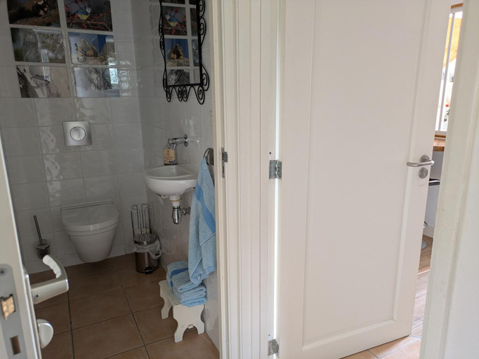 Bathroom 2, La Tulipe ****, Hautes-Alpes