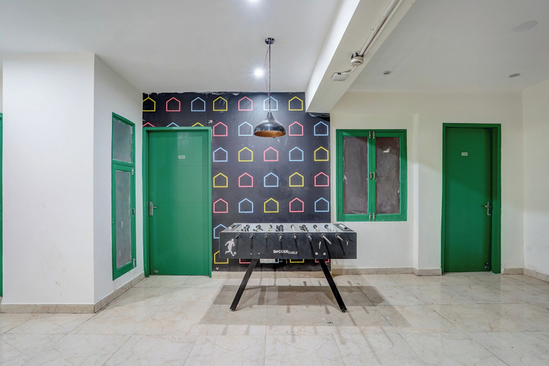 Others 4, Townhouse DLF Phase-4 MG Road Cyber Hub, Gurgaon