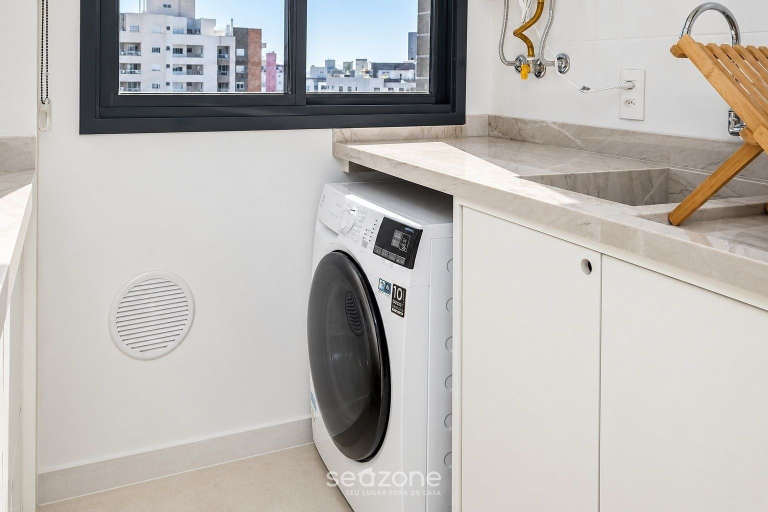 Others 4, Beautiful and Modern Studio for Couples Stu309, Florianopolis