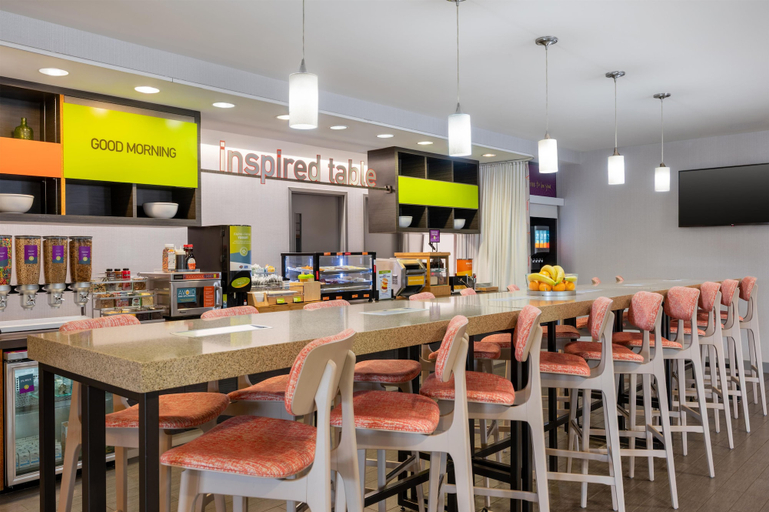 Food & Drinks 4, Home2 Suites by Hilton Atlanta South/McDonough, Henry