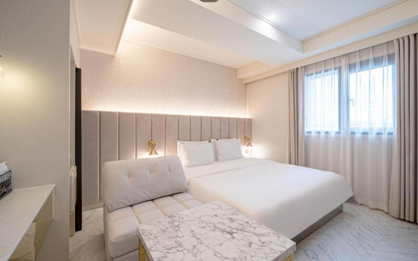 Bedroom 3, Munhyeon Signature Denbasta Hotel, Nam
