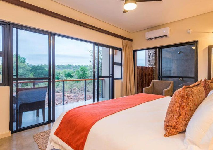 Bedroom, aha Makalali Private Game Lodge, Mopani