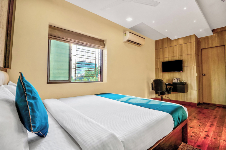 Others 5, Hotel O Park Circus Near Birla Mandir, Kolkata