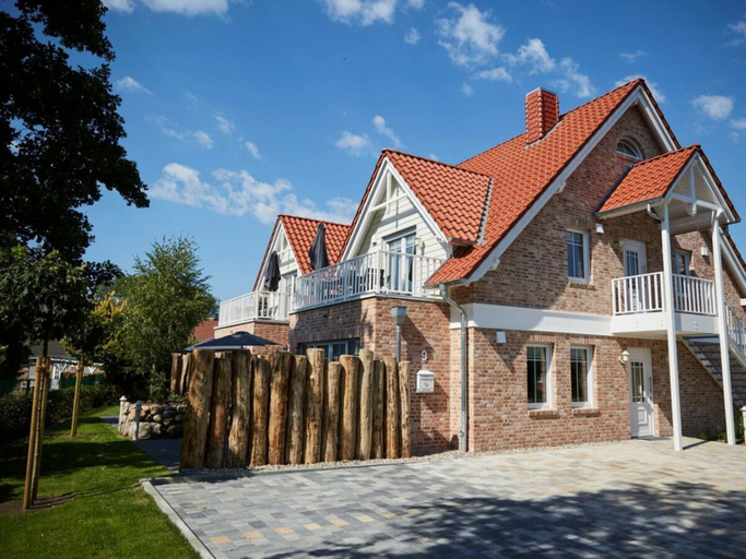Others 2, Holiday Apartment in Busum With Swimming Pool, Dithmarschen