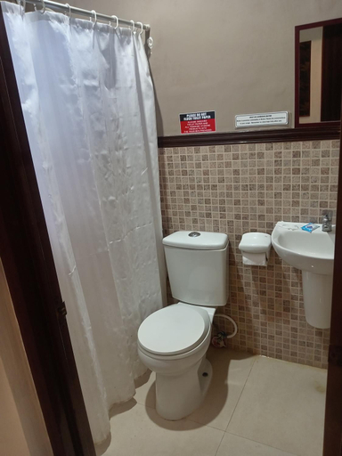 Bathroom 3, Cliff haven resort and restaurant, Jagna
