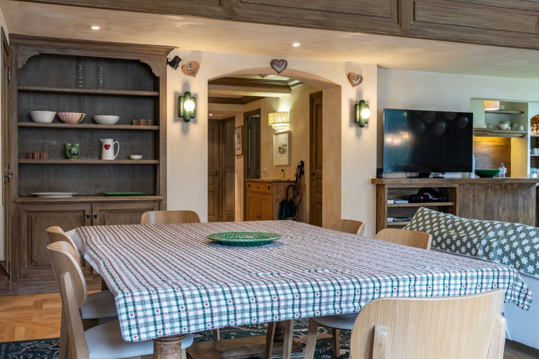 Others 3, Spacious Apartment 4BR 10P Megeve Center, Haute-Savoie