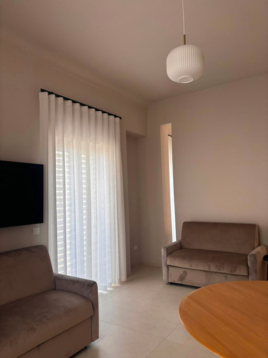 Others 5, Villa Letizia Giulia, Lecce