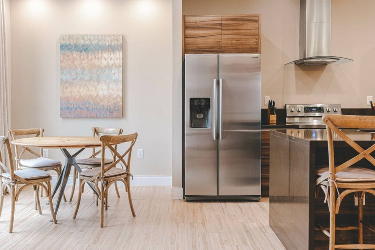 Others 3, 6 min to Disney - Modern 4suite Home, Osceola