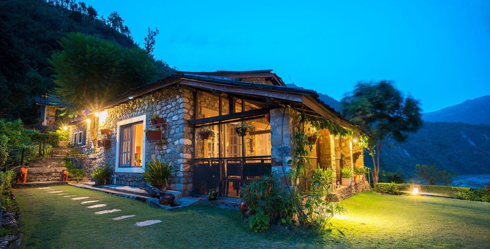 Others 2, Summit River Lodge, Gandaki