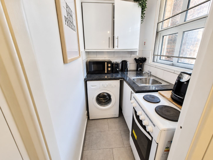 Others 4, 1-bed Apartment in Manchester City Center, Manchester