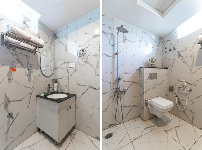 Bathroom, Hotel Lorven, Chittoor
