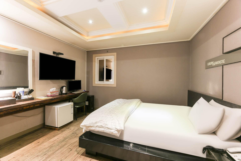 Bedroom 3, Daegu Dongdaegu Station Hotel Zi-gume, Buk