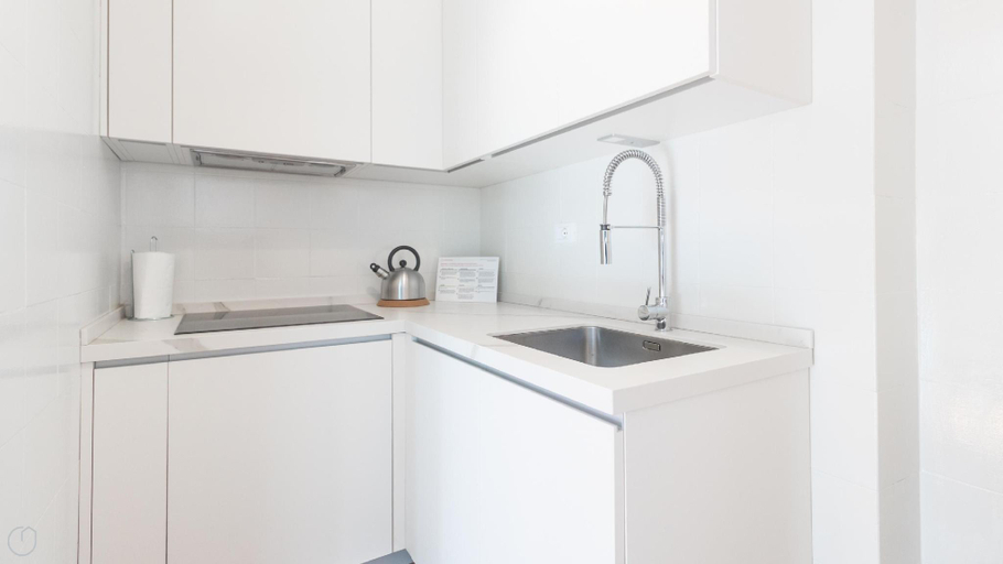 Others 3, Il Borgo Apartments C3 - SV-D600-NAVI44C1C, Savona