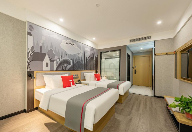 Bedroom 2, Shankee Hotel (Dongfang Wanda Plaza), Hainan