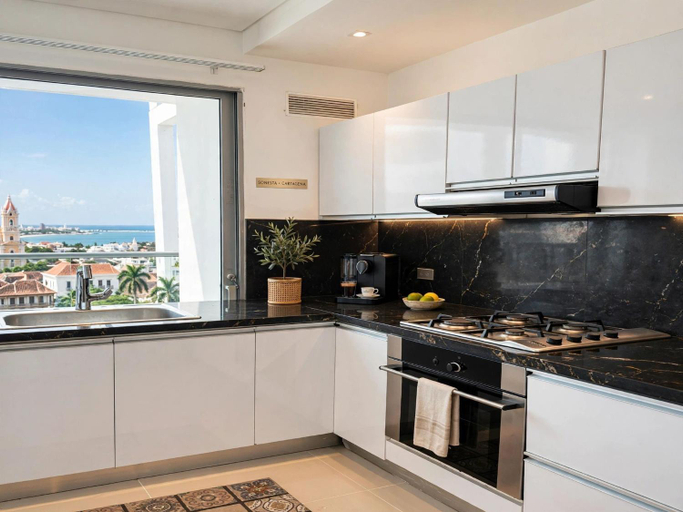 Others 3, Luxurious 3-bedroom Apartment With Shared Pool in Bolívar, Cartagena de Indias