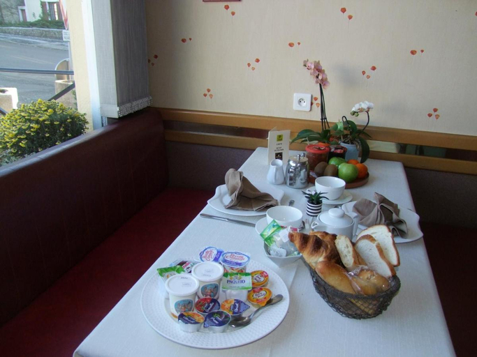Food & Drinks 5, Logis Hotel Le Cantarel, Haute-Marne