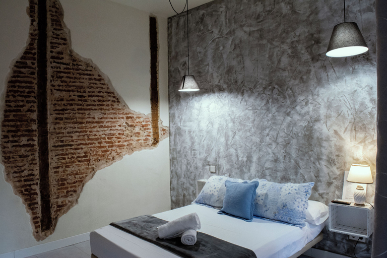 Bedroom 1, Casa Lemus, Madrid