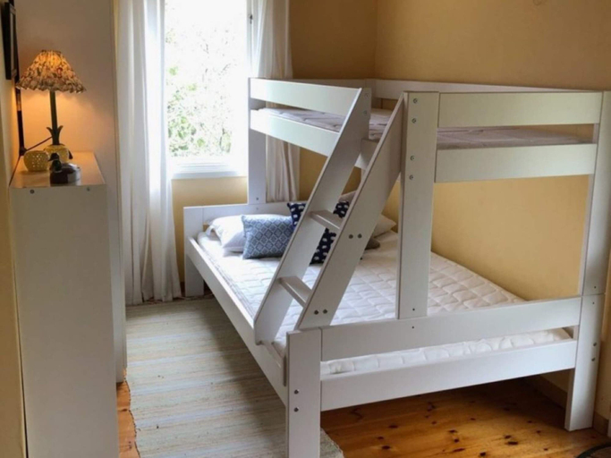 Bedroom 3, 4 Person Holiday Home in Tyreso, Tyresö