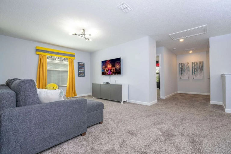 Others 5, Storey Lake 6BR Villa 10 min to Disney, Osceola