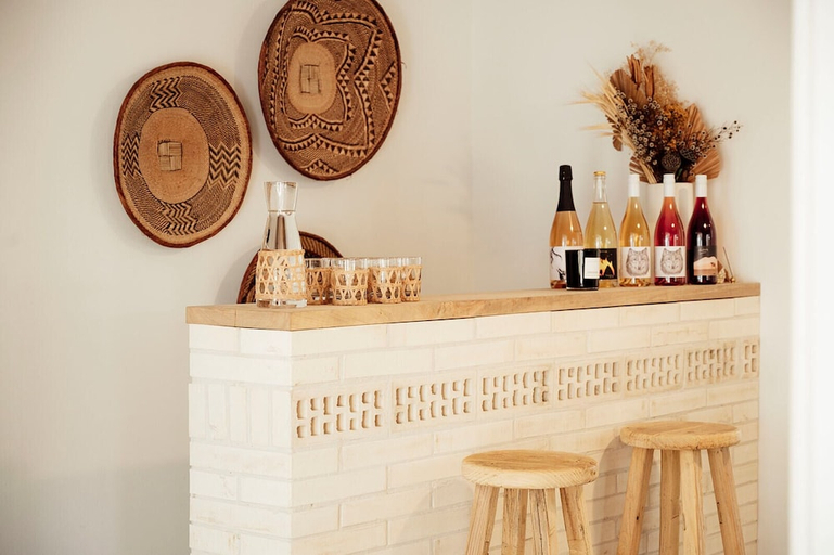 Food & Drinks, Brunswick Heads Motel, Byron