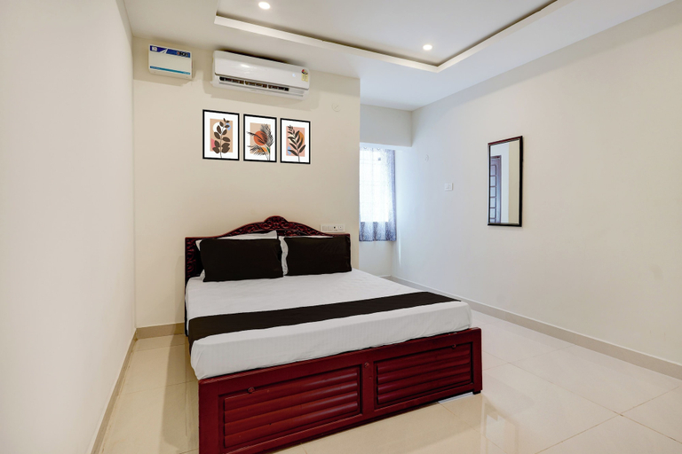 Others 4, Hotel O Eswar Grand Palace Perungudi, Chennai